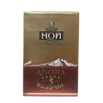 Изображение товара Коньяк Ной Араспел 5-летний армянский 40% в подарочной упаковке, 500мл
