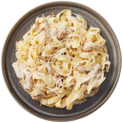 Изображение товара Паста с вешенками и куриным филе в сливочном соусе Перекрёсток Select, 250г