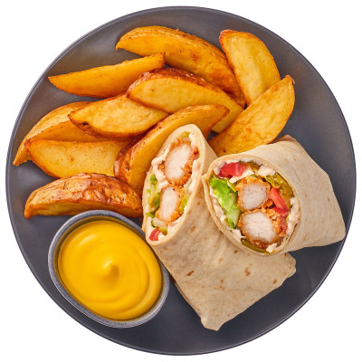 Изображение товара Сэндвич-ролл с куриными стрипсами картофелем по-деревенски и сырным соусом Перекрёсток Select, 315г