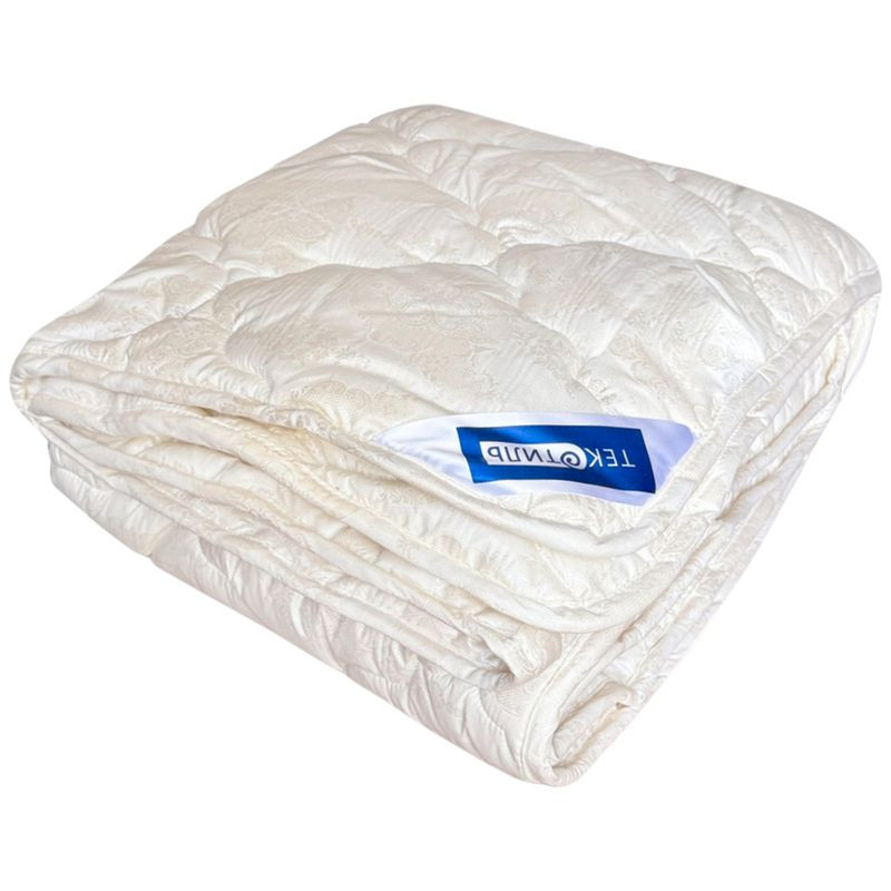 Изображение товара Стёганое одеяло 170х205 см Текстиль из полиэфирного волокна