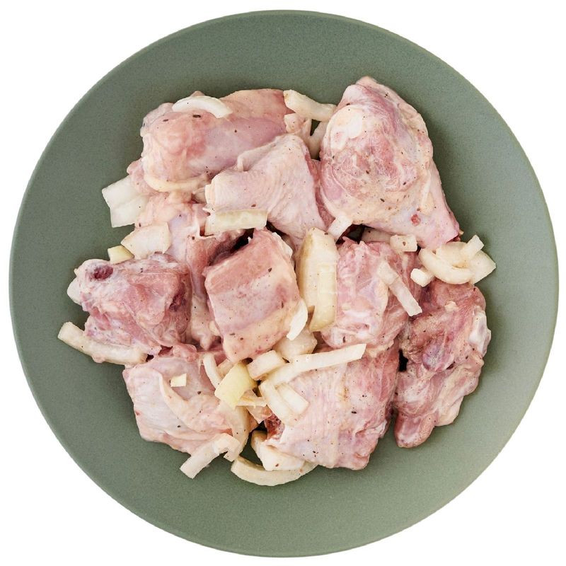 Изображение товара Шашлык куриный Перекрёсток в кефире мясокостный - полуфабрикат 500 г