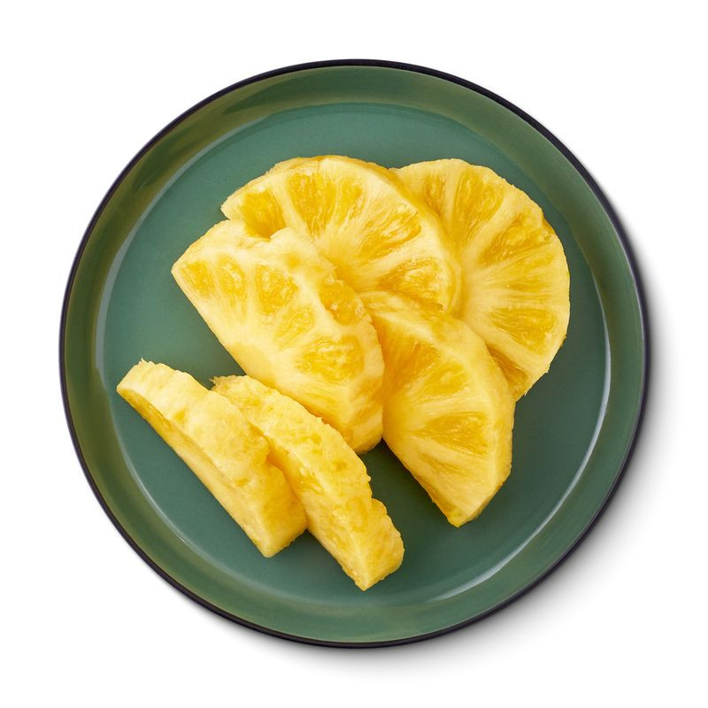 Изображение товара Ананас Перекрёсток Select 300г - свежий и сочный фрукт