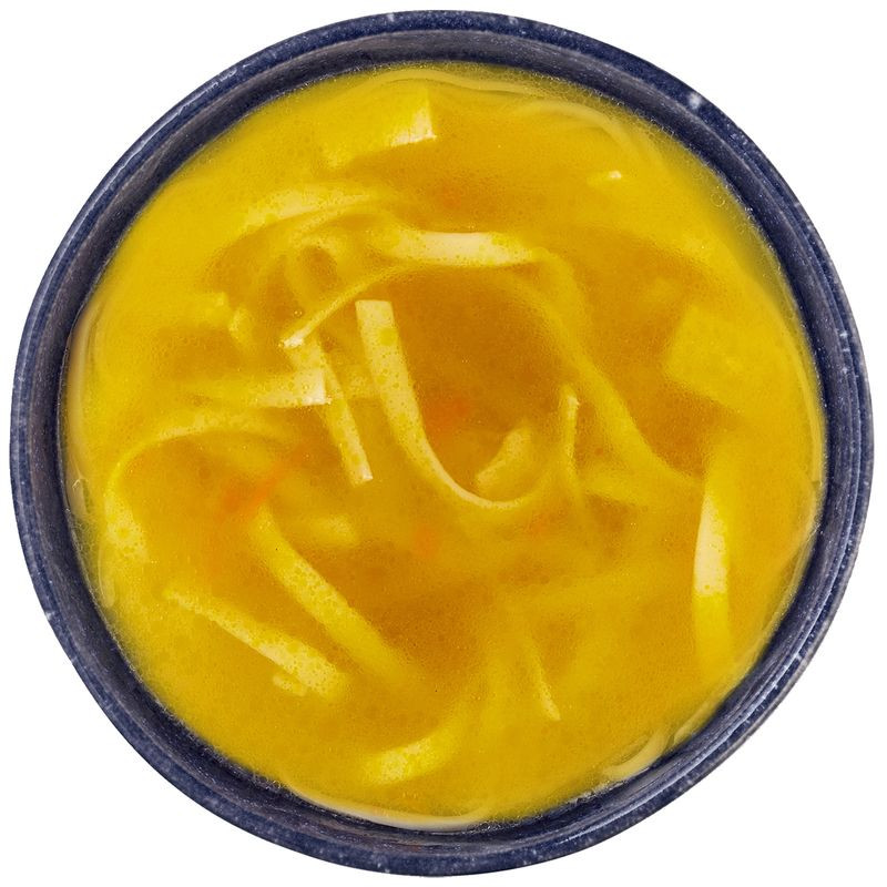 Изображение товара Куриный суп с домашней лапшой Перекрёсток Select 1000г натуральный и вкусный