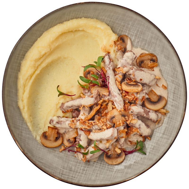 Изображение товара Бефстроганов с картофельным пюре Перекрёсток Select 250г готовое блюдо