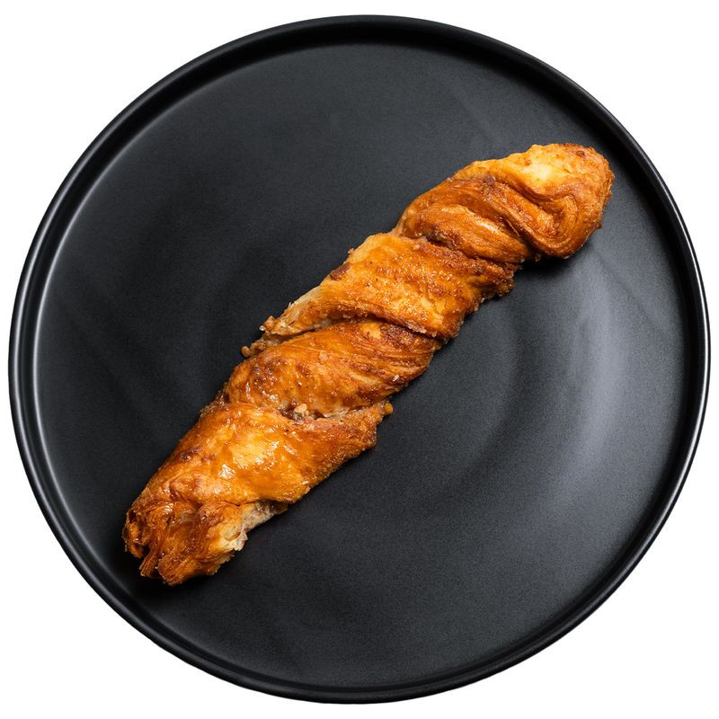 Изображение товара Косичка с кленовым сиропом и грецким орехом 75г